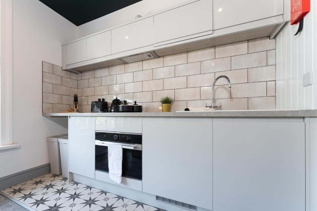 The Madison - Premium Self Check-In Studios & Apartments Саутхамптън Екстериор снимка